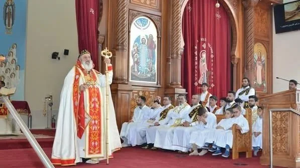 His Holiness Patriarch Mor Ignatius Aphrem II celebrated the Holy Qurobo at St. Mark Coptic Orthodox Cathedral in Ontario for all the Syriac Orthodox parishes in Ontario