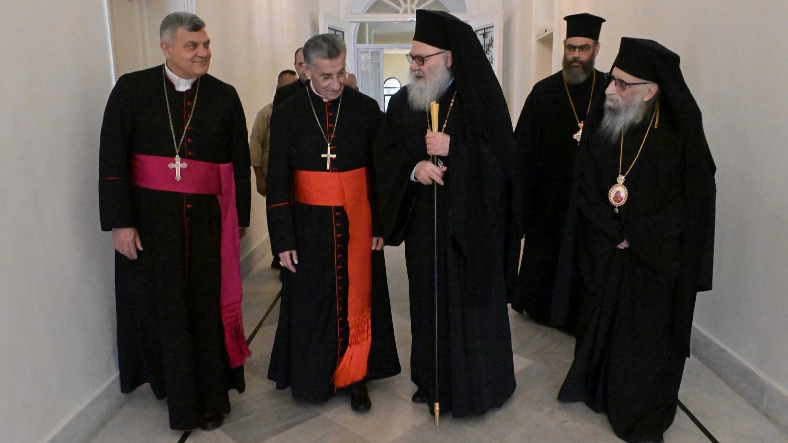 غبطة البطريرك يوحنّا العاشر يلتقي غبطة البطريرك الكاردينال مار بشارة بطرس الراعي