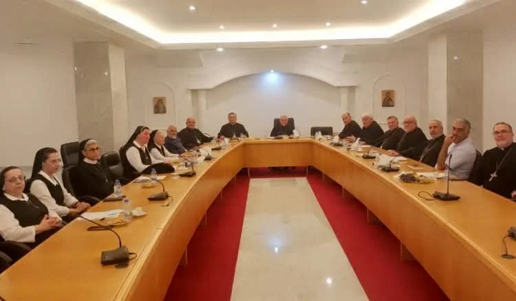 مطارنة الروم الكاثوليك : لتطبيق الطائف والقرار 1701 بحذافيرهما