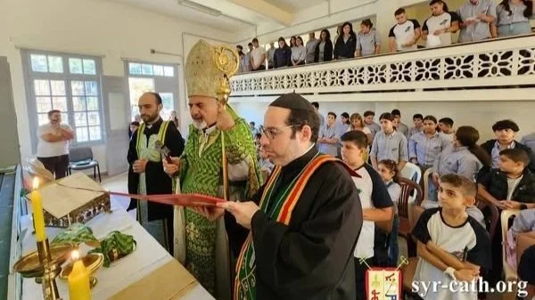 غبطة البطريرك مار اغناطيوس يوسف الثالث يونان يحتفل بالقداس الإفتتاحي لطلاب التعليم المسيحي في مدرسة ليسيه المتحف مع بدء العام الدراسي الجديد، بيروت