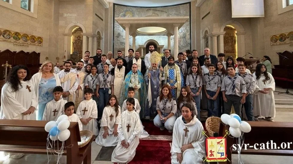 غبطة البطريرك مار اغناطيوس يوسف الثالث يونان يحتفل بقداس عيد سيّدة فاتيما في كنيسة مريم العذراء سيّدة فاتيما في حارة صخر – جونيه، كسروان
