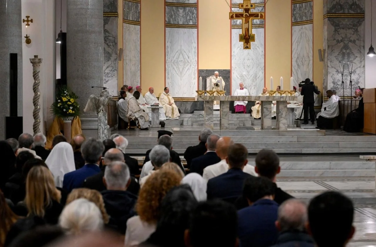 قداسة البابا لاون الرابع عشر: لتكن الكنيسة المكان الذي ينطلق منه كل شيء وإليه يعود كل شيء