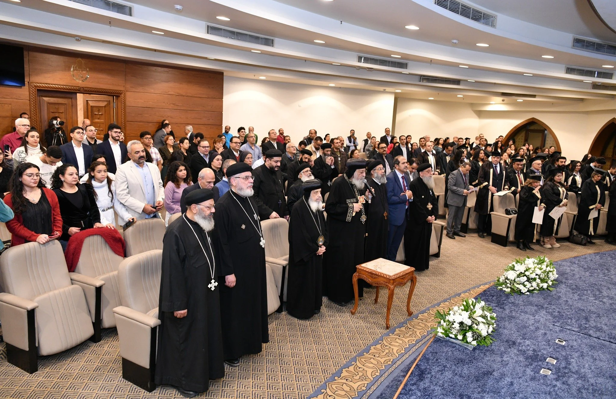 قداسة البابا تواضروس الثاني يشارك في حفل تخريج دفعتين من معهد الكتاب المقدس في المعادي
