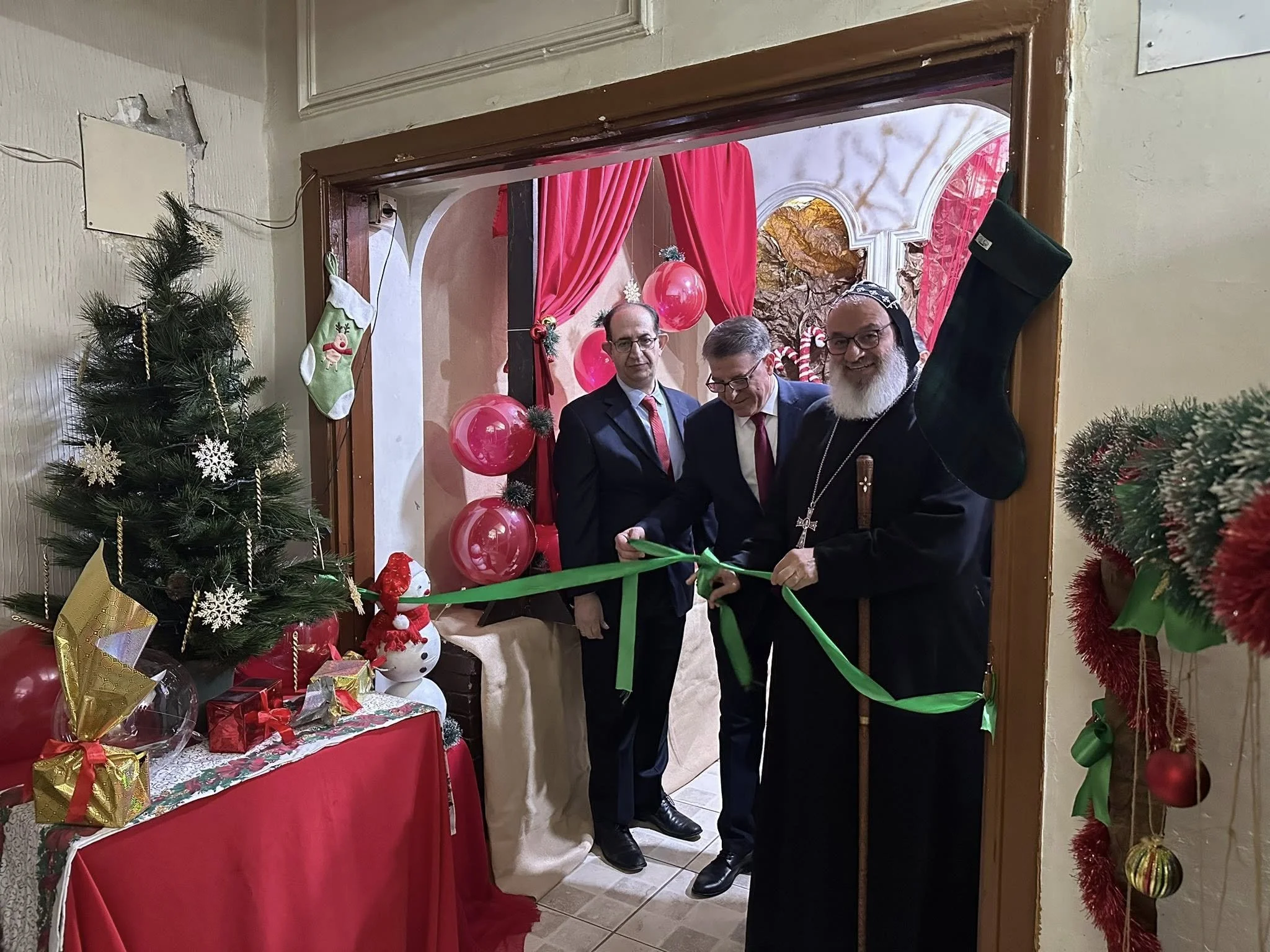 قداسة البطريرك مار إغناطيوس أفرام الثاني يفتتح البازار الخيري لجمعية الشبان السريانية في دمشق