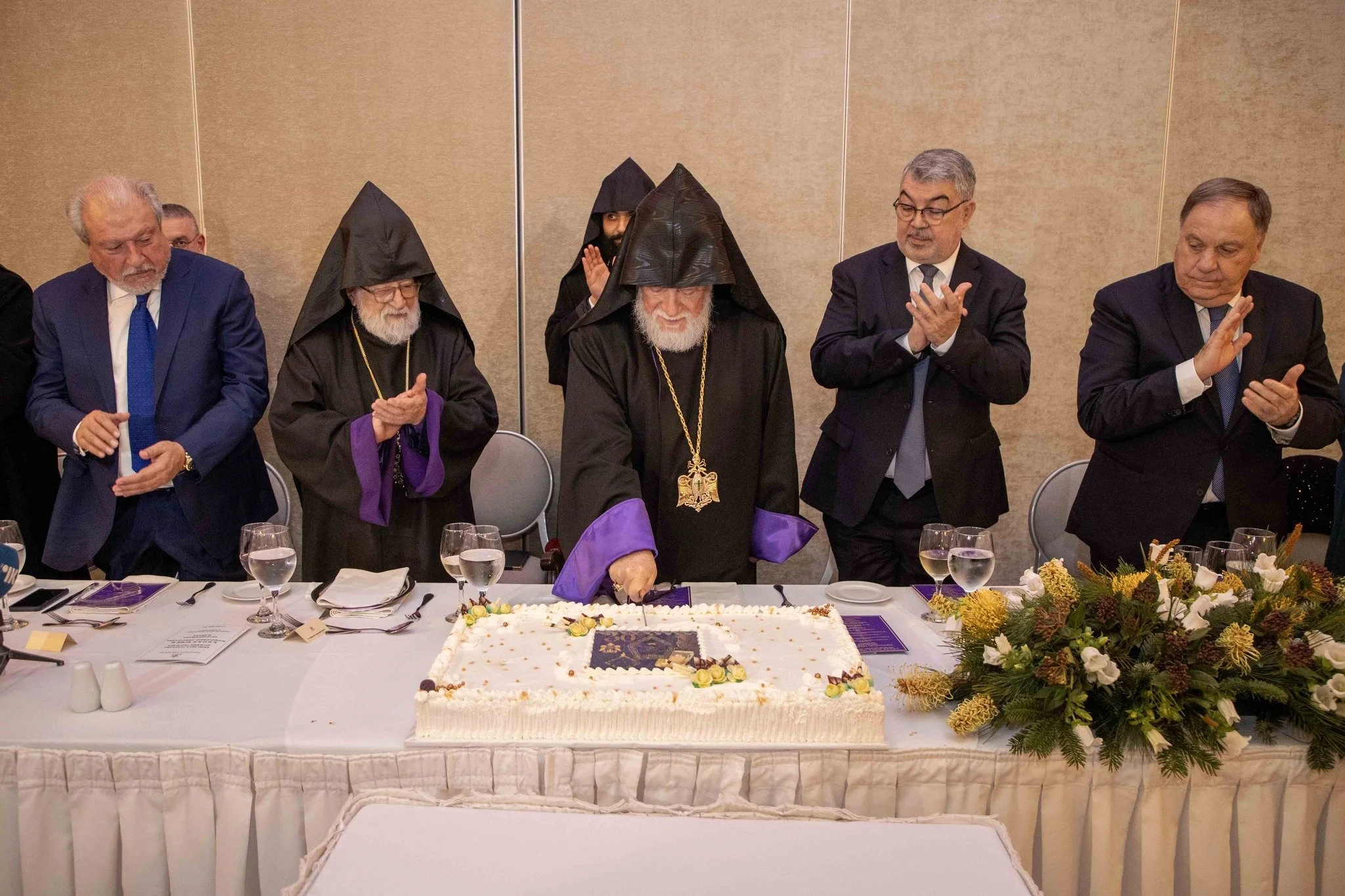 An Official Banquet in Cyprus Honors His Holiness Catholicos Aram I’s 30th Anniversary