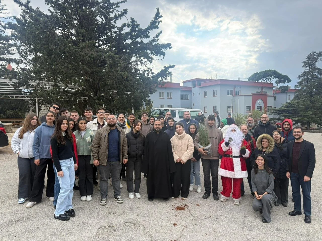 Environmental Day at Azounieh – Lebanon, with the Middle East Council of Churches and the Youth Committee of the Armenian Sanatorium Azounieh