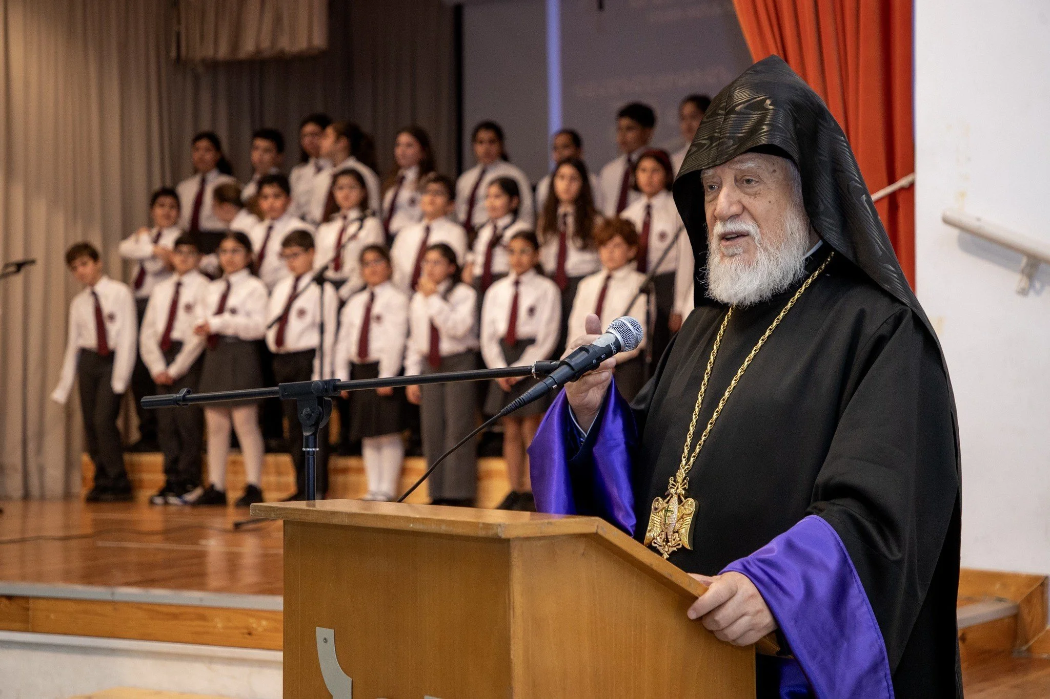 His Holiness Catholicos Aram I Visits Nareg School and the Armenian Embassy in Cyprus