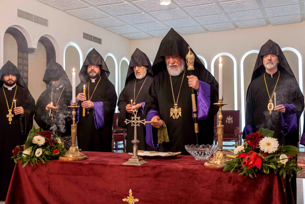 His Holiness Catholicos Aram I Presides Over the Christmas Vigil on the Eve of the Holy Nativity and Theophany at the Catholicosate