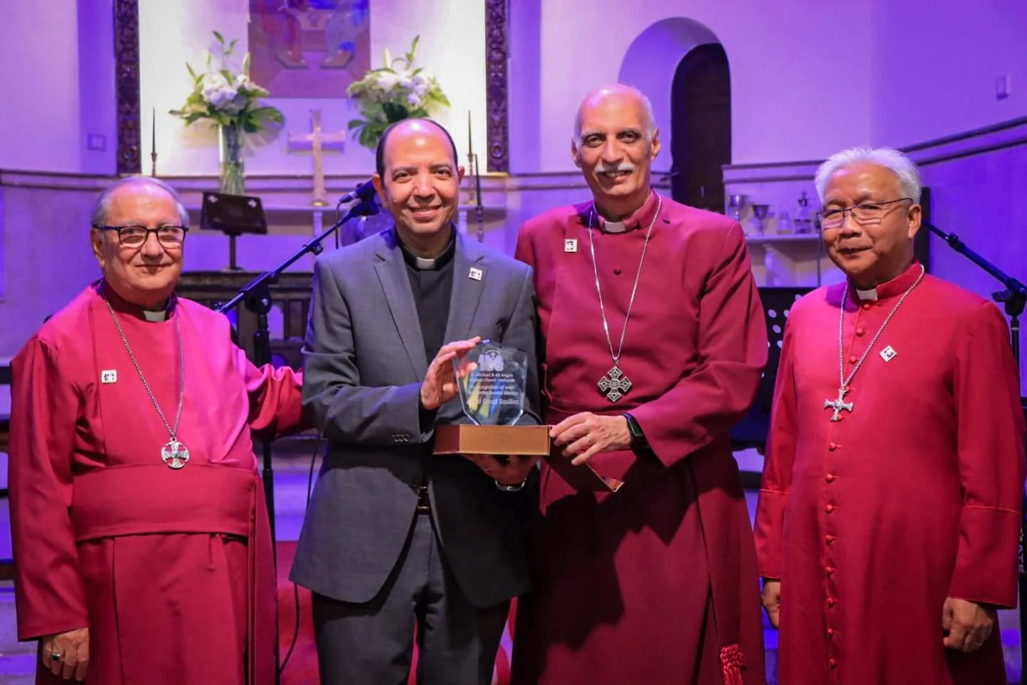 سيادة رئيس الأساقفة الدكتور سامي فوزي يشارك في احتفال كنيسة القديس ميخائيل الأسقفية في الكوربة، مصر، بمرور مائة عام على تأسيسها