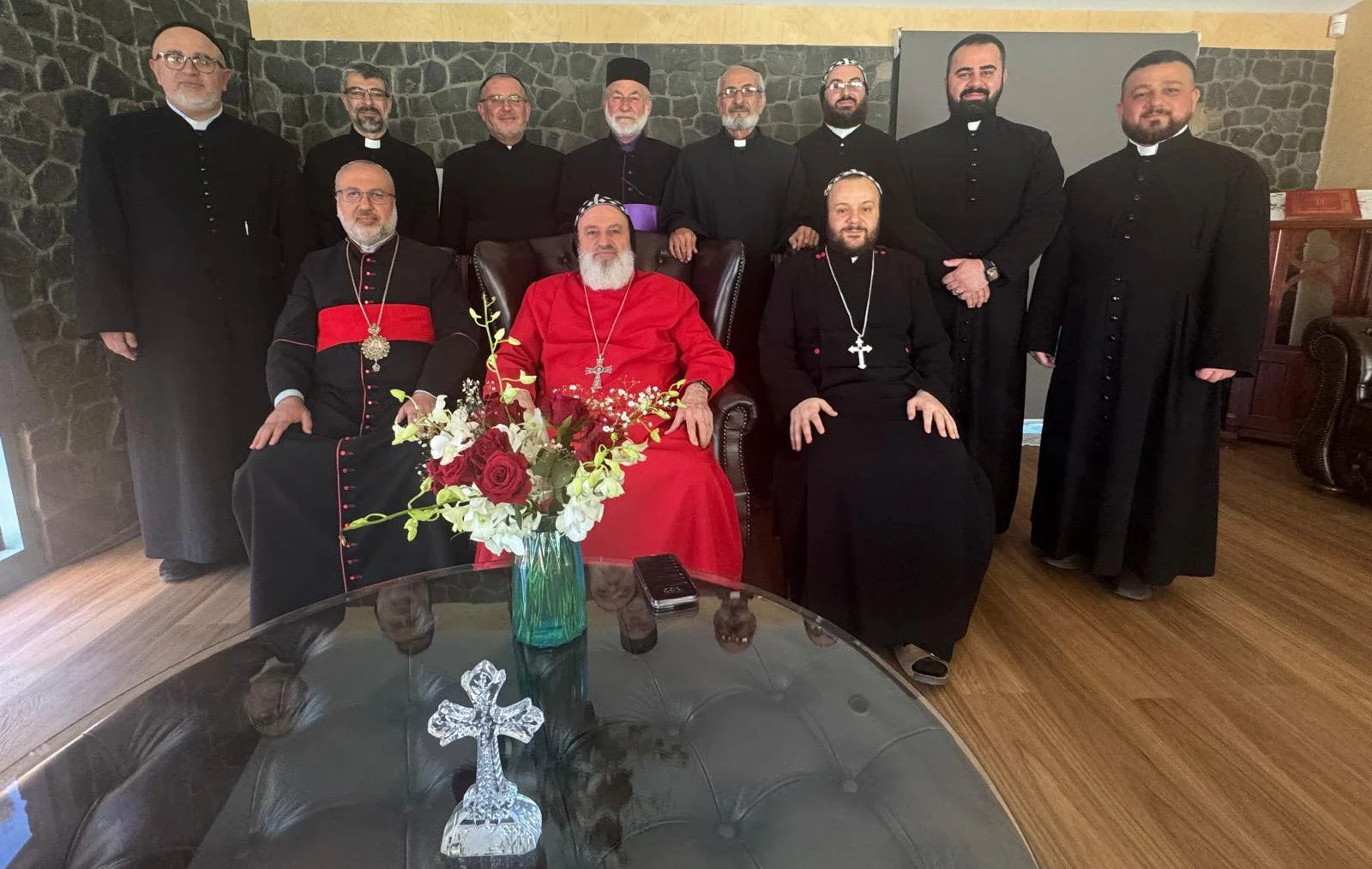 قداسة البطريرك مار إغناطيوس أفرام الثاني يلتقي بإكليروس الكنيسة السريانية الأرثوذكسية في ملبورن