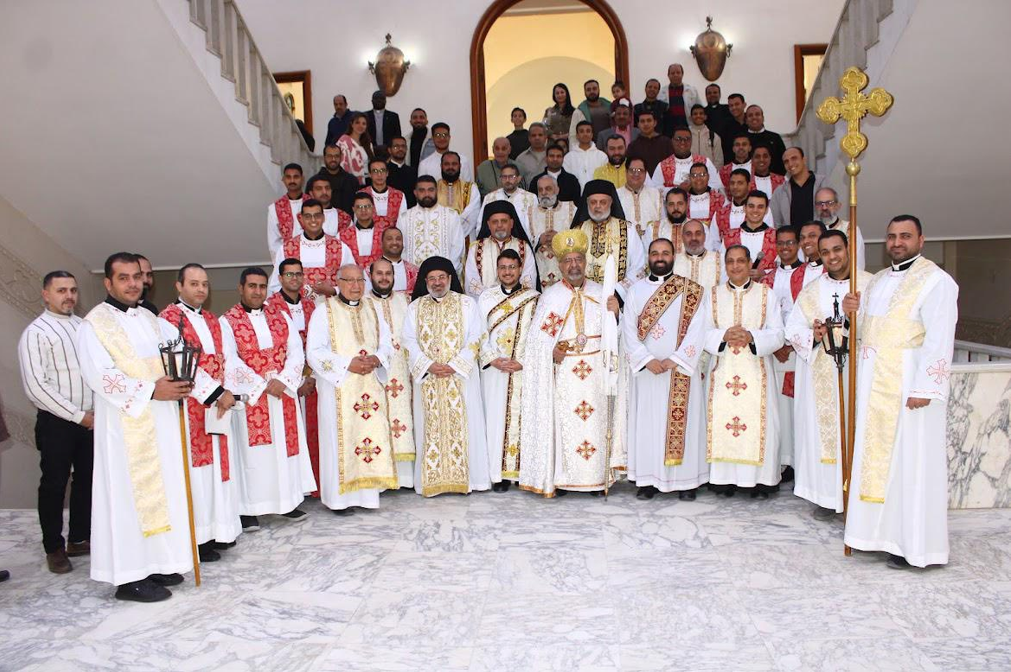 غبطة البطريرك الأنبا إبراهيم إسحق يترأّس قداس أحد الرفاع قي الكلية الإكليريكية بالمعادي، مصر، ويمنح الدرجة الإنجيلية لاثنين من أبنائها