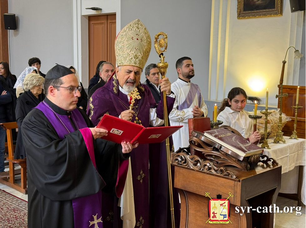 غبطة البطريرك مار اغناطيوس يوسف الثالث يونان يحتفل بقداس الأحد السادس من زمن الصوم الكبير وهو أحد شفاء الأعمى