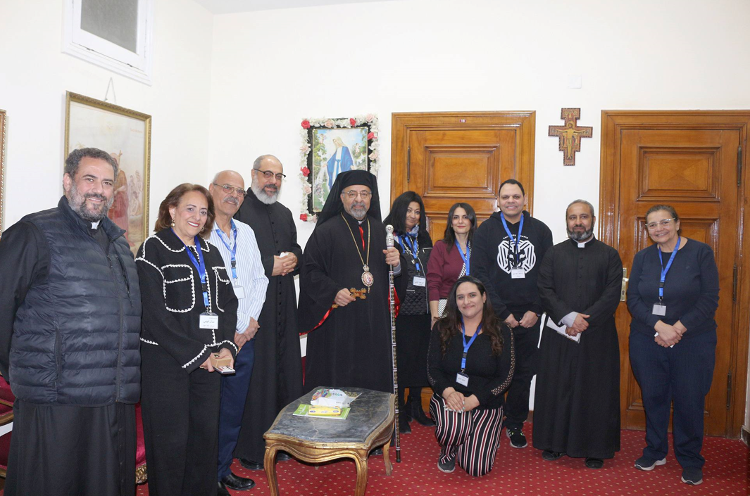 غبطة البطريرك الأنبا إبراهيم إسحق يترأّس صلوات درب الصليب في مدينة نصر بتنظيم من لجنة الأسرة بالأبرشية