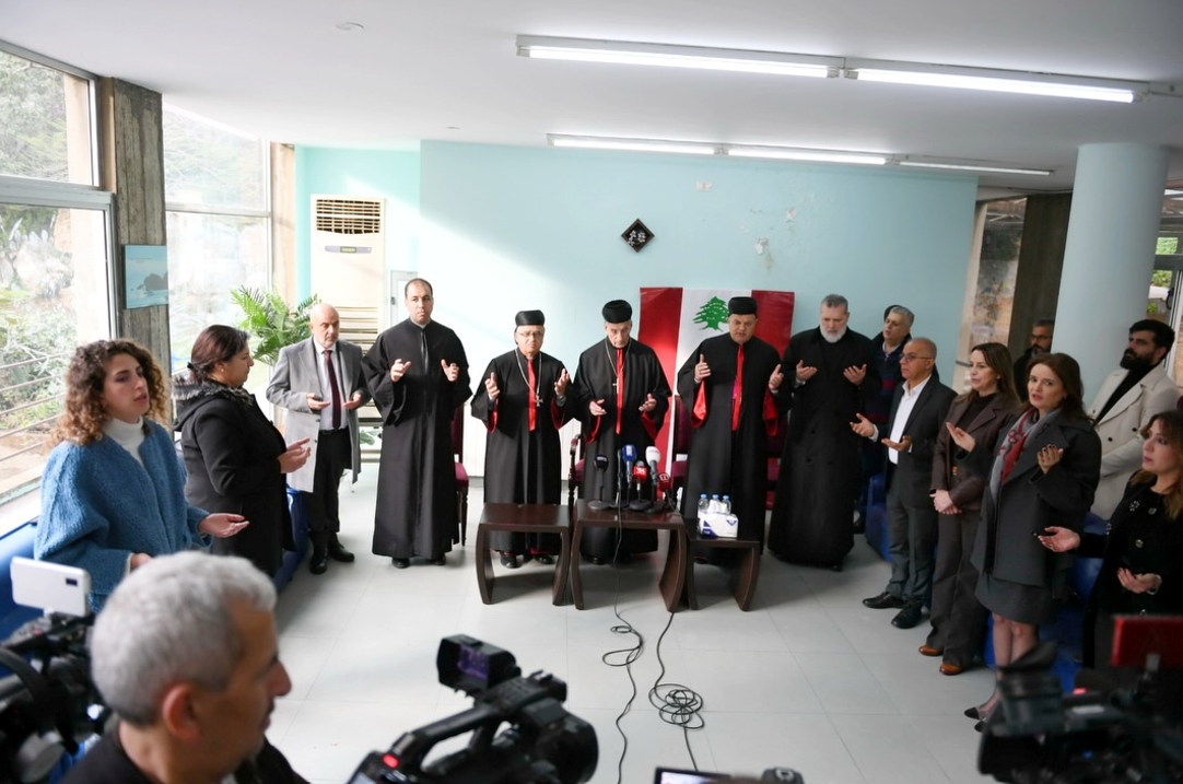 ⁨ غبطة البطريرك الكاردينال مار بشارة بطرس الراعي من أنطلياس، لبنان، في أحد الشعانين: مع النازحين في درب الألم… ومن قلب الجرح نرفع صلاة السلام