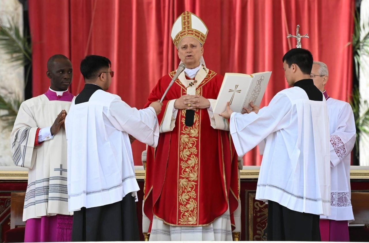 قداسة البابا لاوُن الرابع عشر: مسيحيو الشرق الأوسط يشاركون اليوم بشكل واقعي في آلام الرب