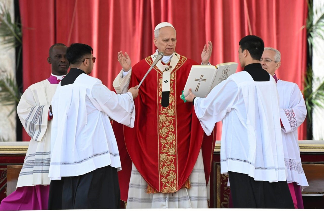 His Holiness Pope Leo XIV Recalls Many Middle East Christians Who Suffer with Christ During Holy Week