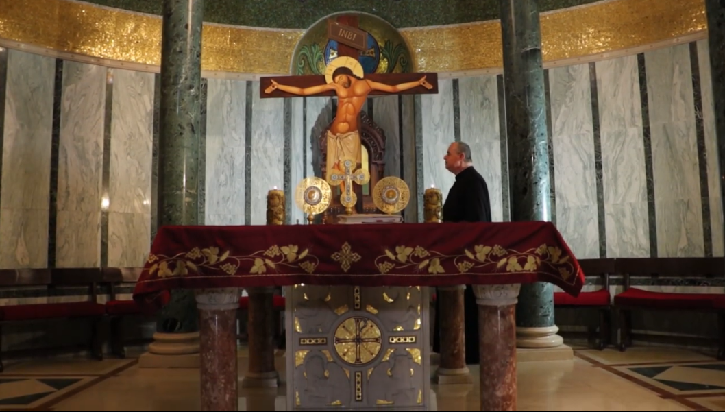 Video - Hymn: Today He Who Hung the Earth Upon the Waters Is Hung Upon the Cross