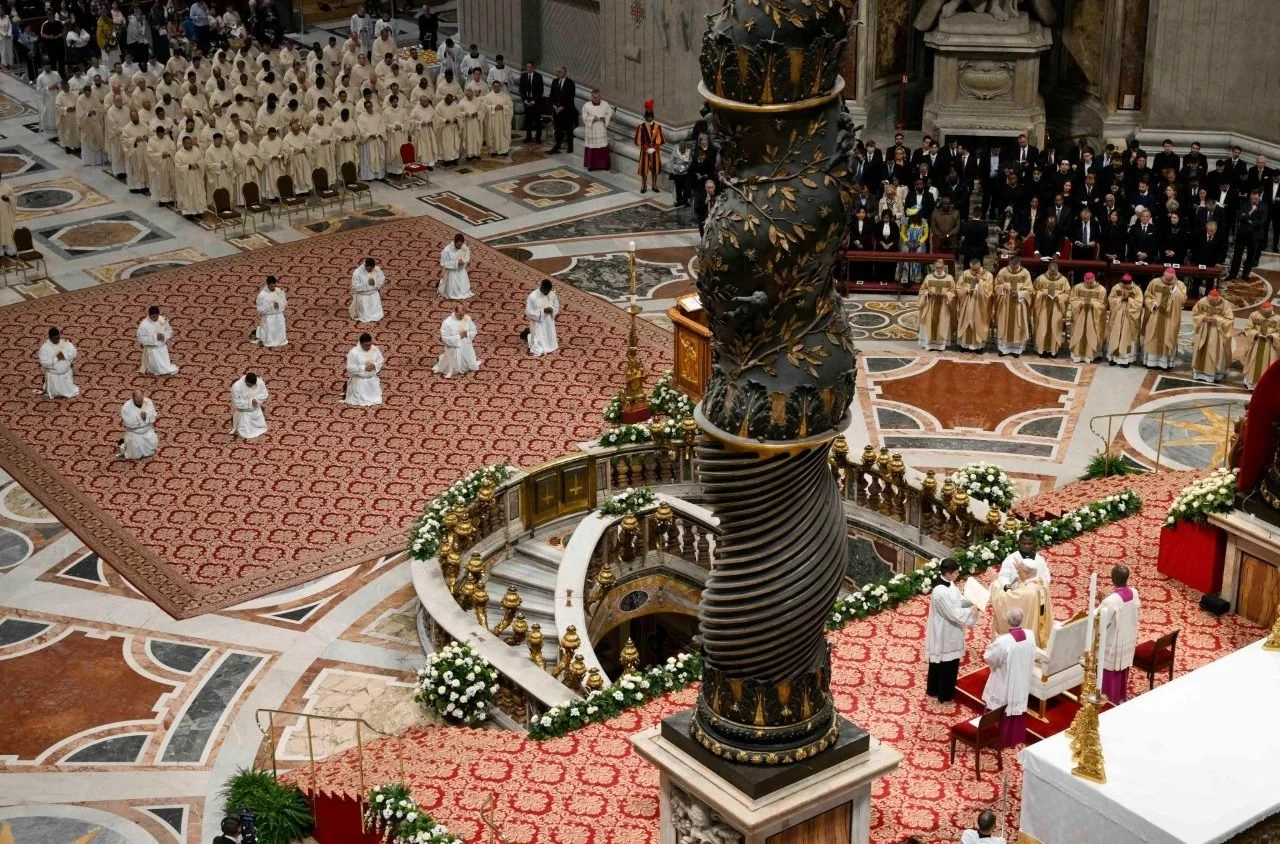 His Holiness Pope Leo XIV Ordains New Priests and Calls them to be Channels of Life