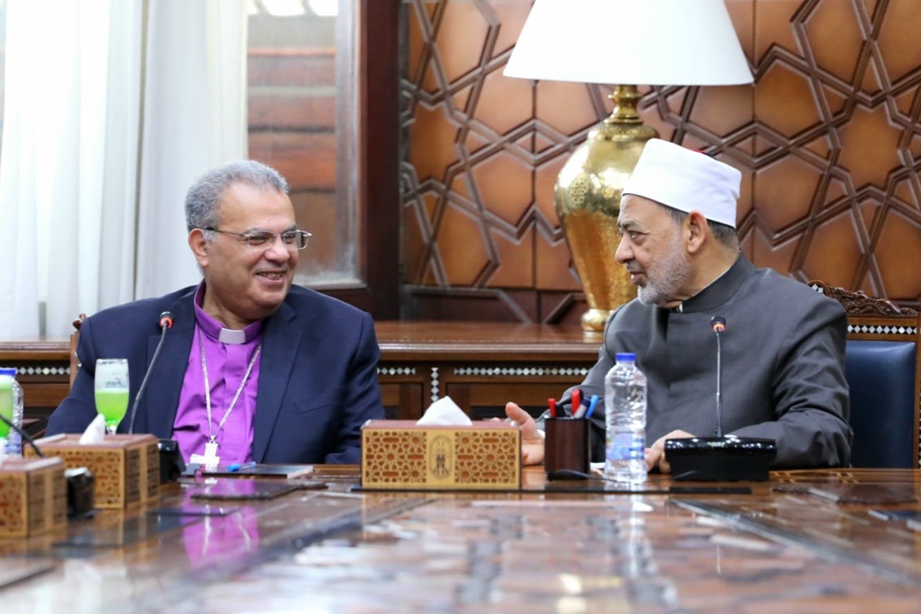 رئيس الطائفة الإنجيلية بمصر يهنئ الإمام الأكبر بقرب حلول عيد الأضحى المبارك