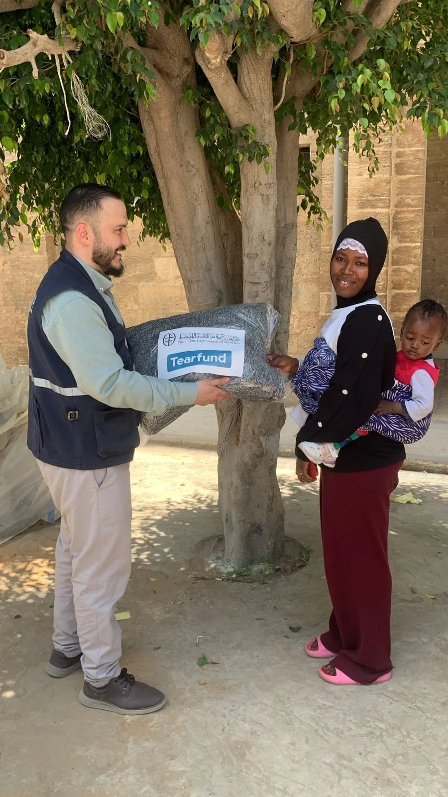 Blankets Distribution -Flora Shelter - Bierut Port & St.Joseph shelter (7).jpg