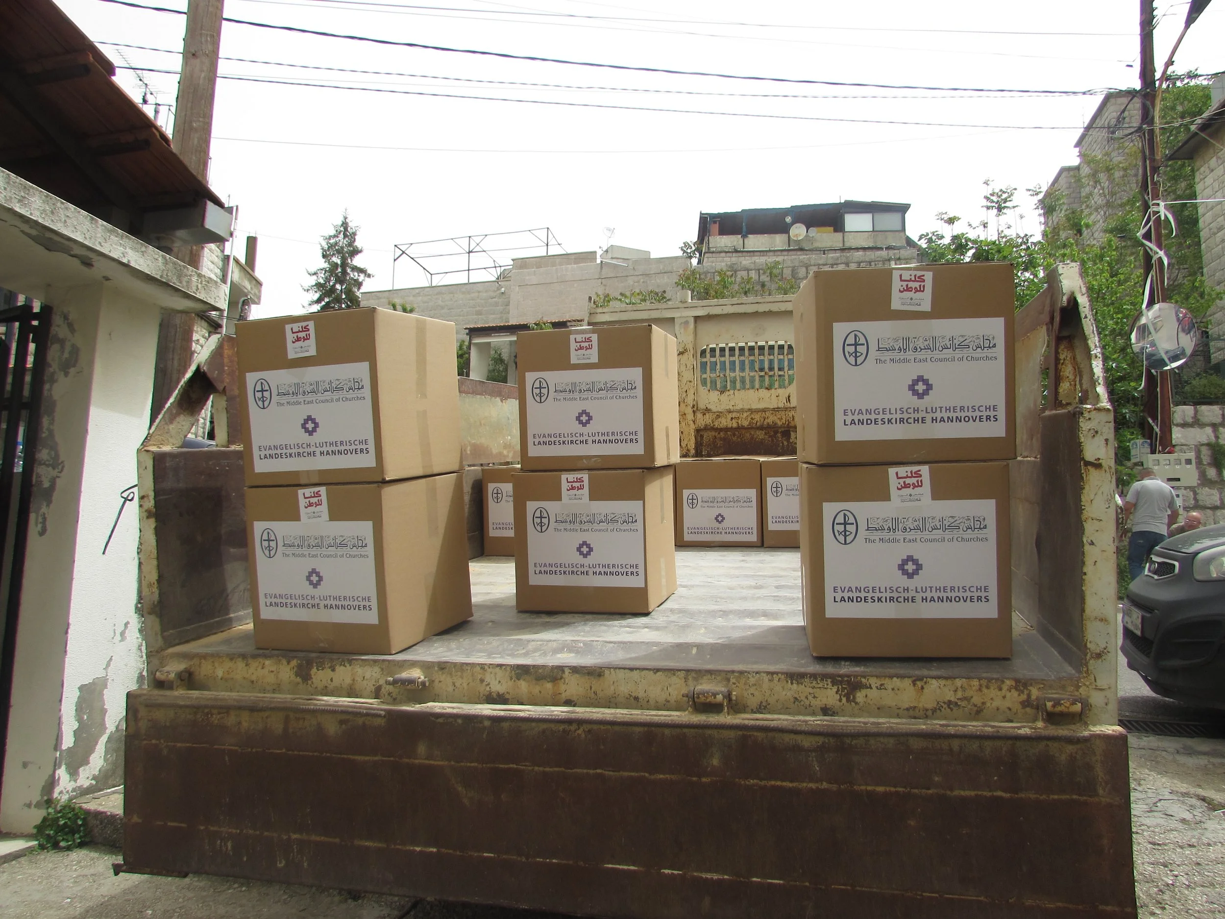 Cleaning kits distribution -ELCH-Ajaltoun (1).JPG