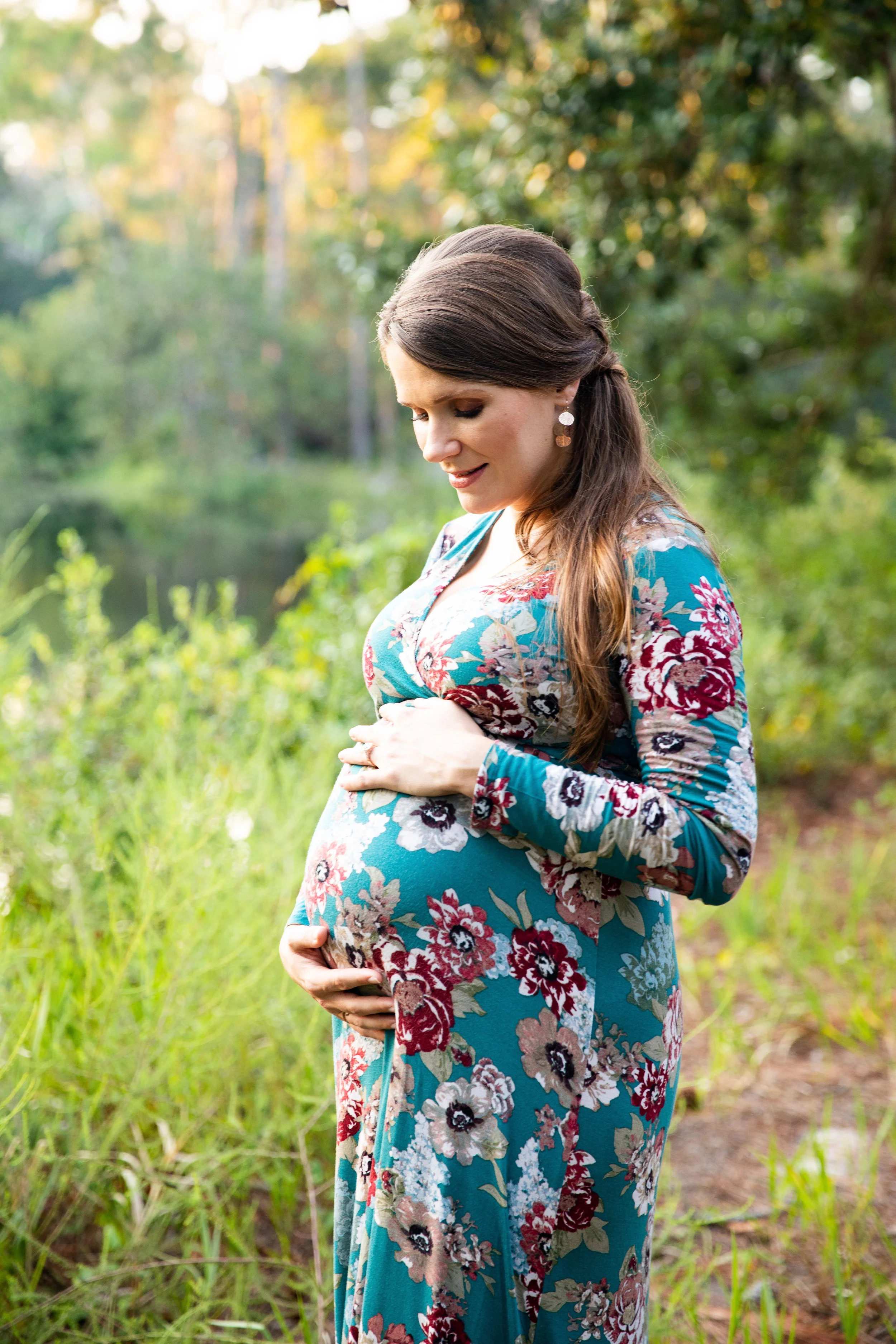 PensacolaMUAMaternity (5 of 10).jpg