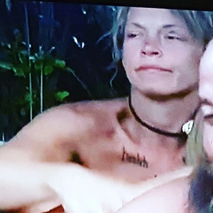 Look at that shiner!!! And that face!! 😂😂😂😂
#nakedandafraidxl #nakedandafraid #soulsearching
