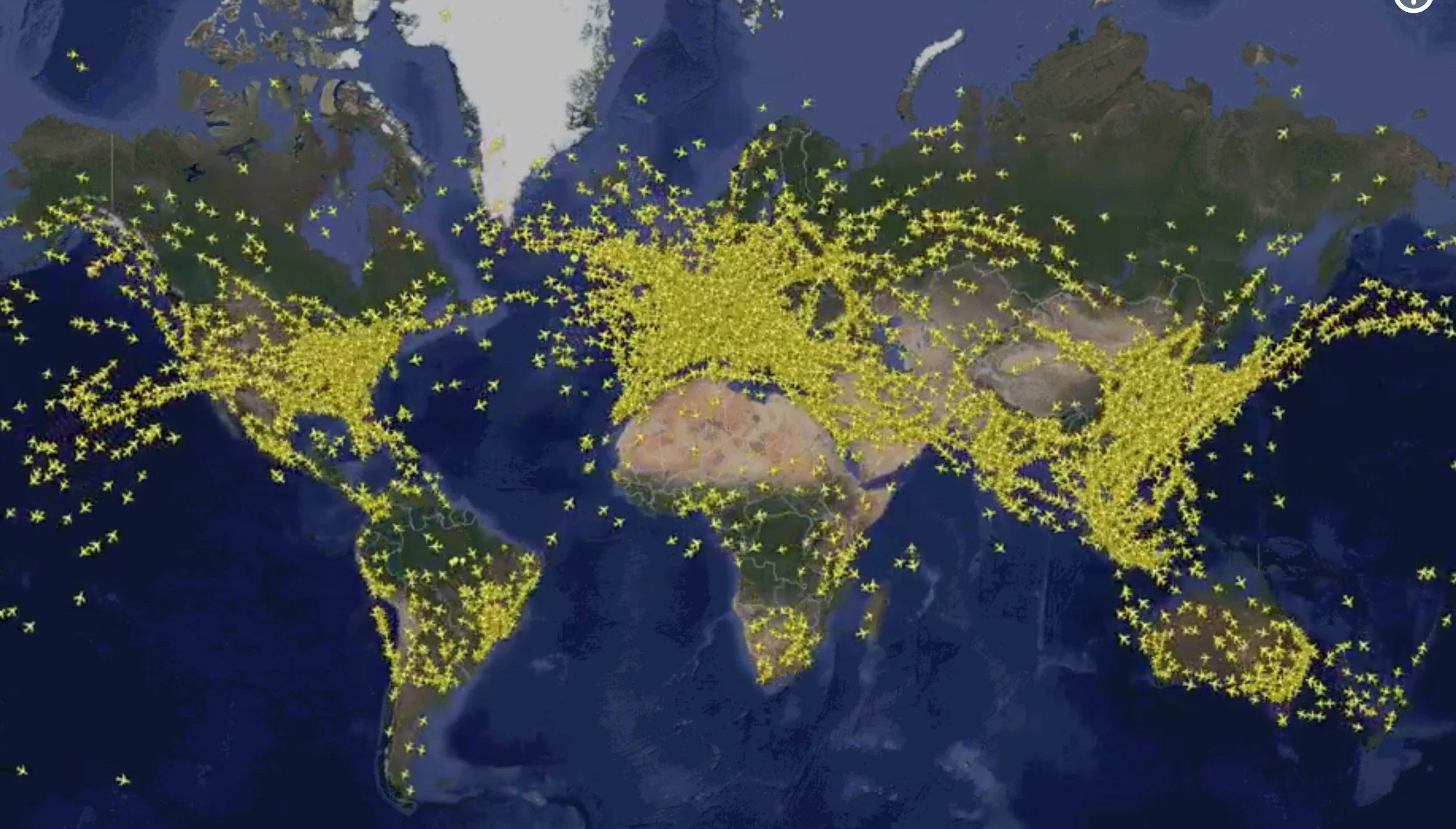 Tilannekuva maailman yhtäaikaisesta lentoliikenteestä. Lähde: https://www.flightradar24.com/