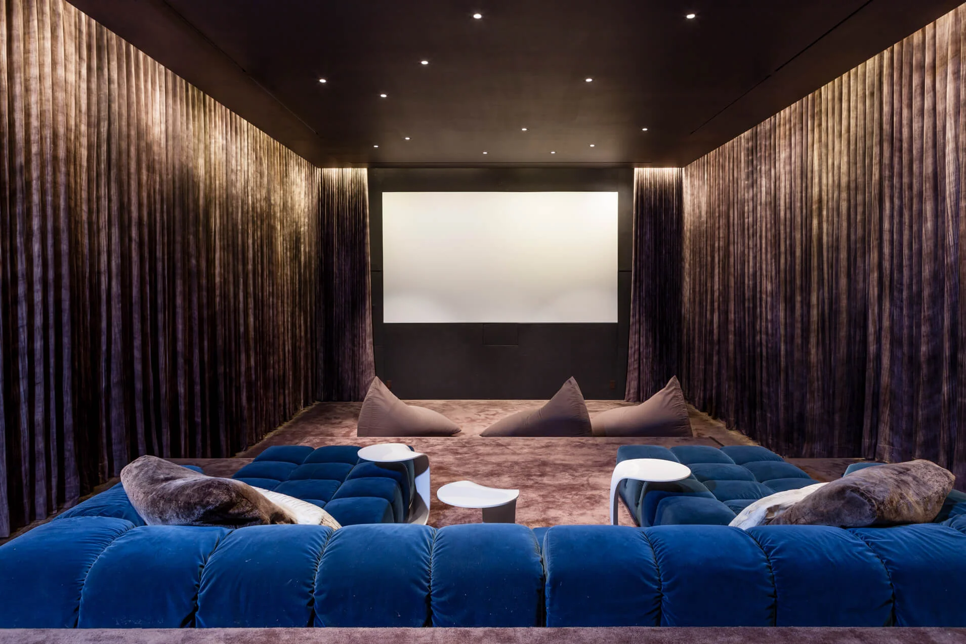 13-David-Scott-Interiors-Southampton-Screening-Room.jpg