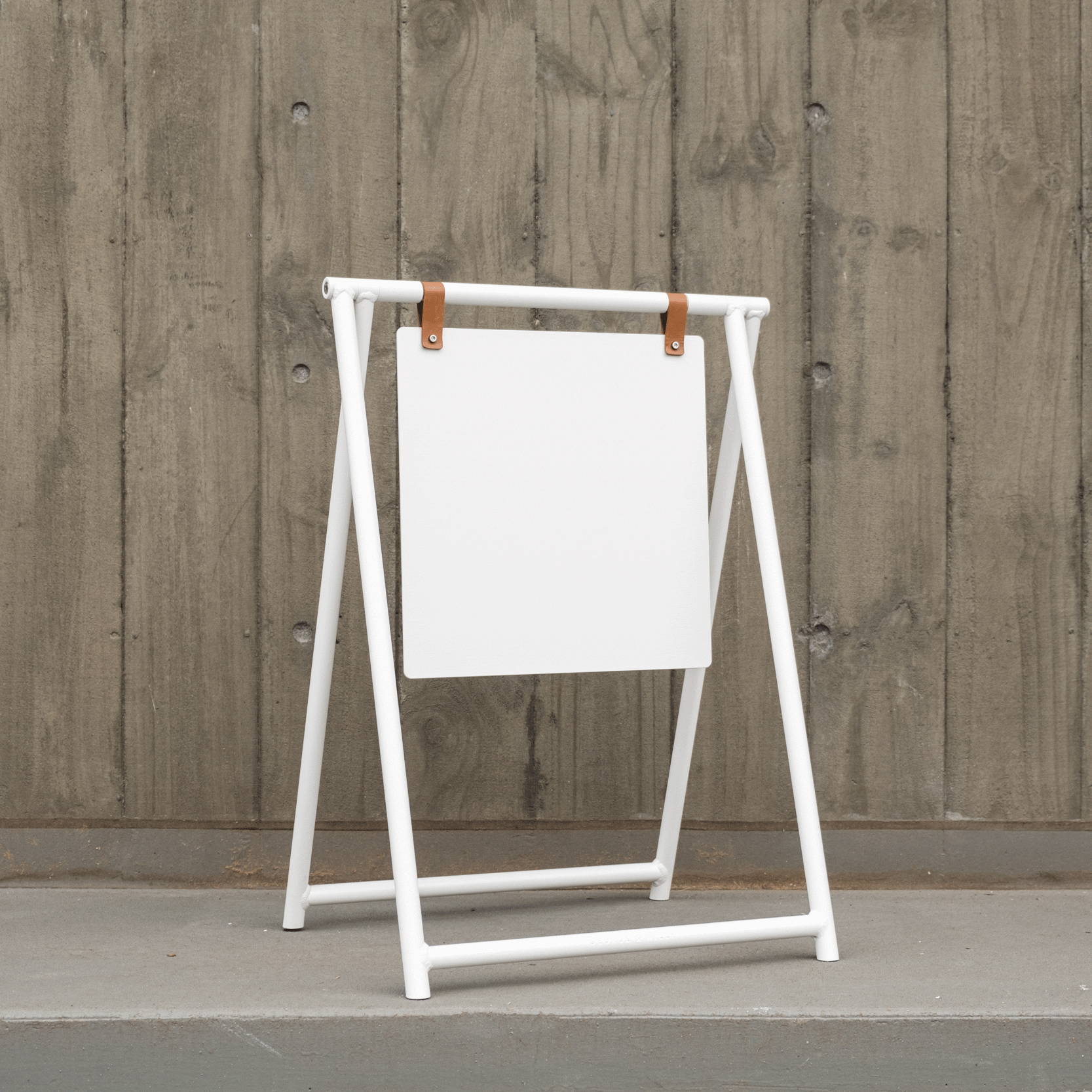 Zespri-Swinging-SQ.gif