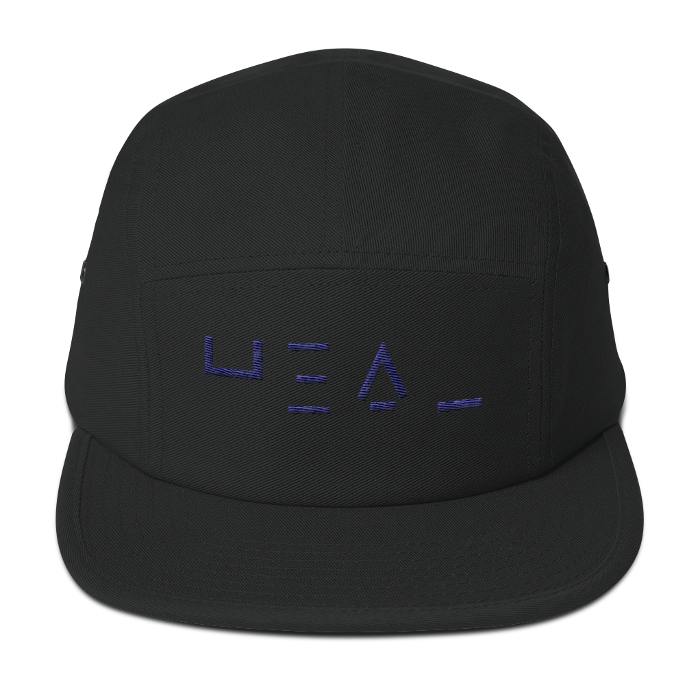 Heal-logo-navy_BWT-text-navy_mockup_Front_Black.png