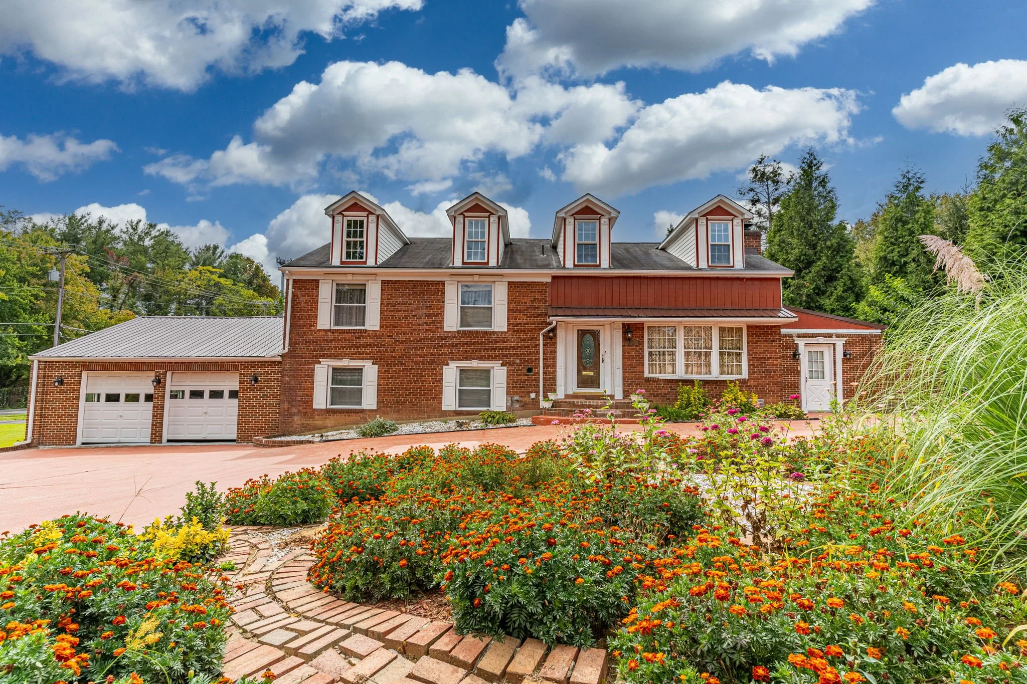 7287 Redd Rd Falls Church, VA 22043