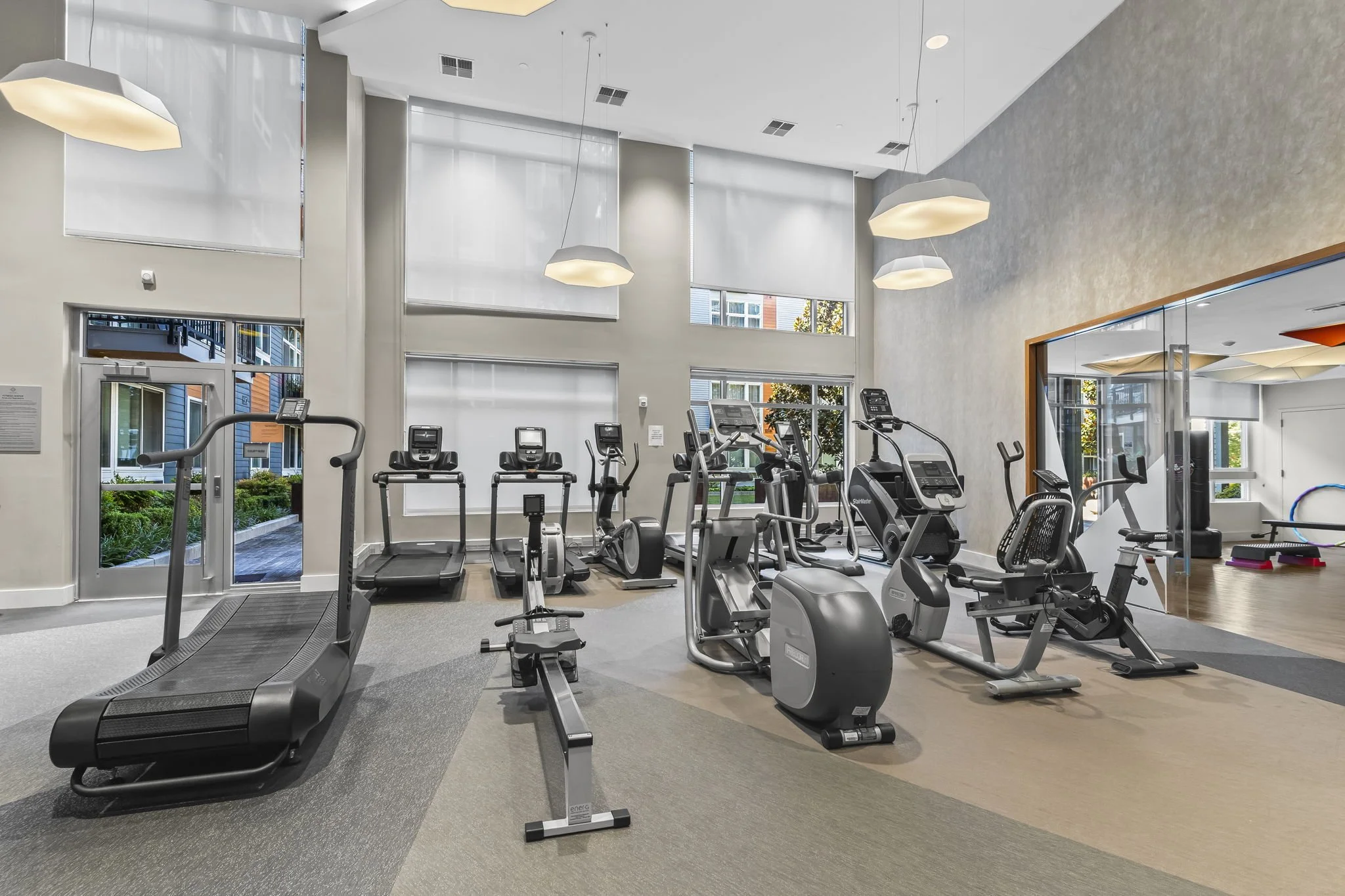 36-web-or-mls-The Haven Amenities - Oxon Hill Md (38).jpg