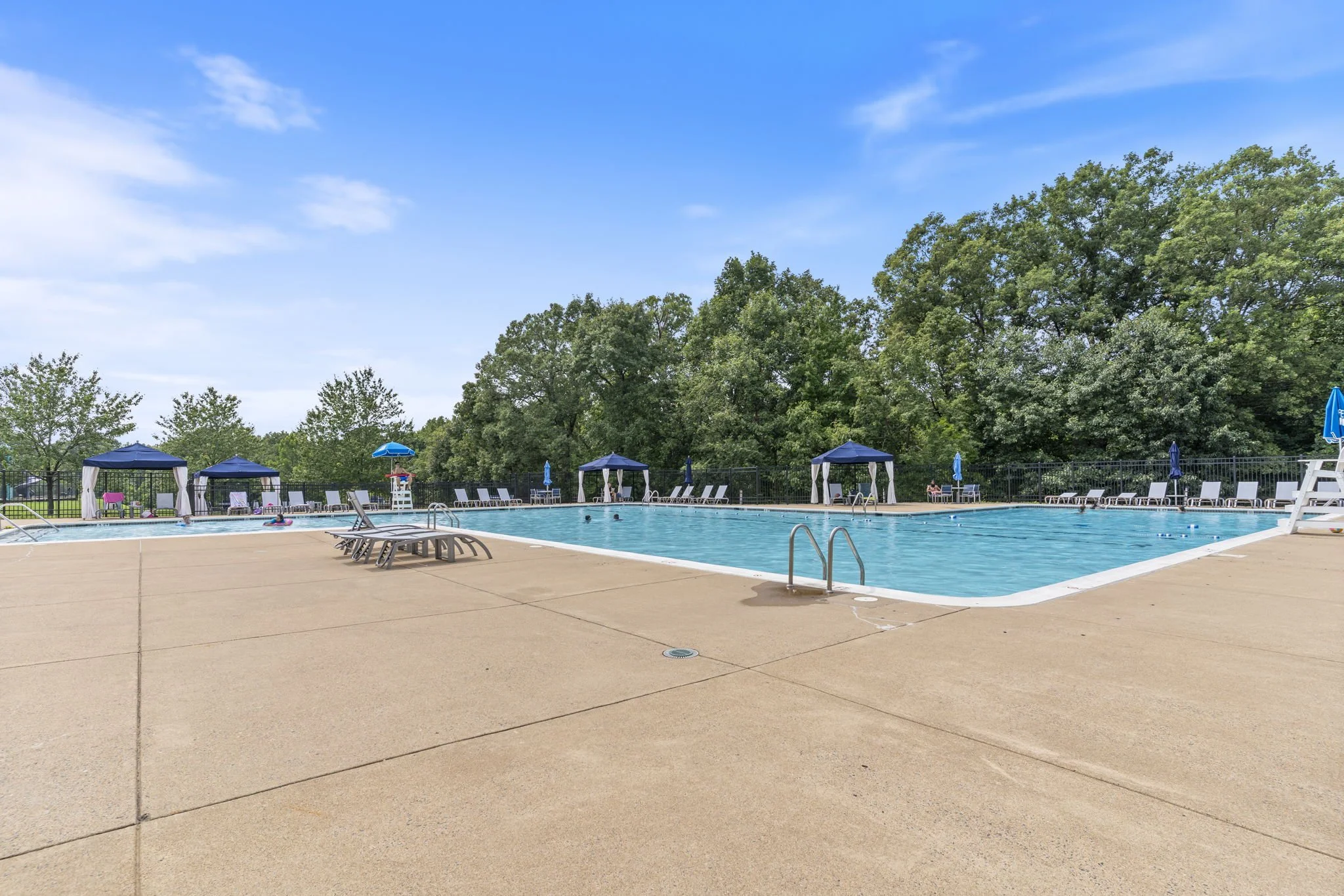 53-web-or-mls-Community - Miranda Falls Square, Sterling, VA 20165 (8).jpg