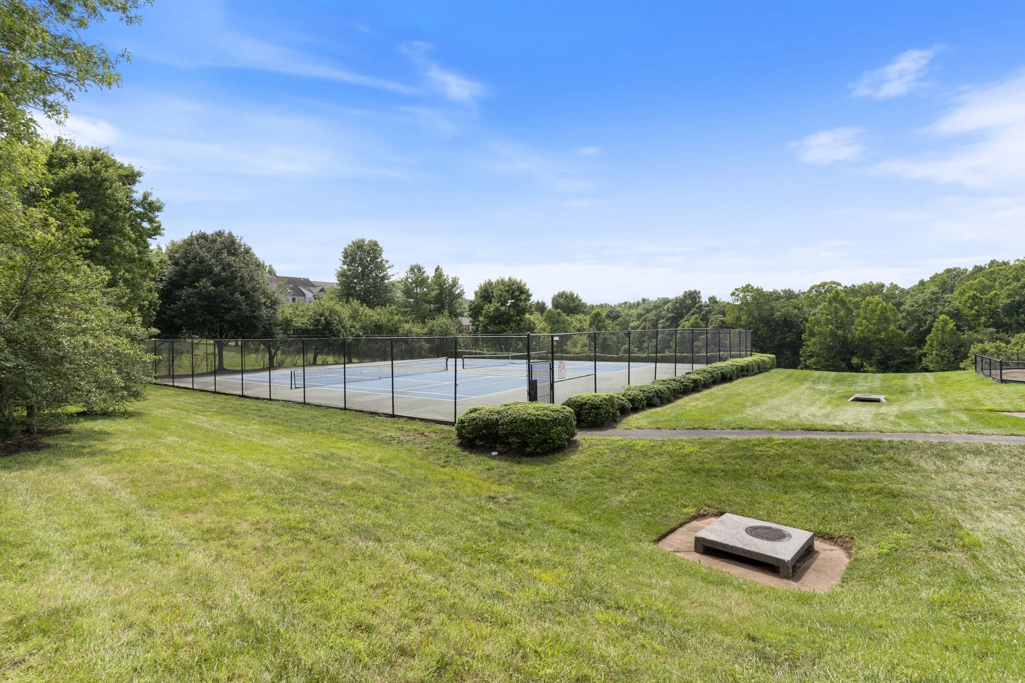 54-web-or-mls-Community - Miranda Falls Square, Sterling, VA 20165 (13).jpg