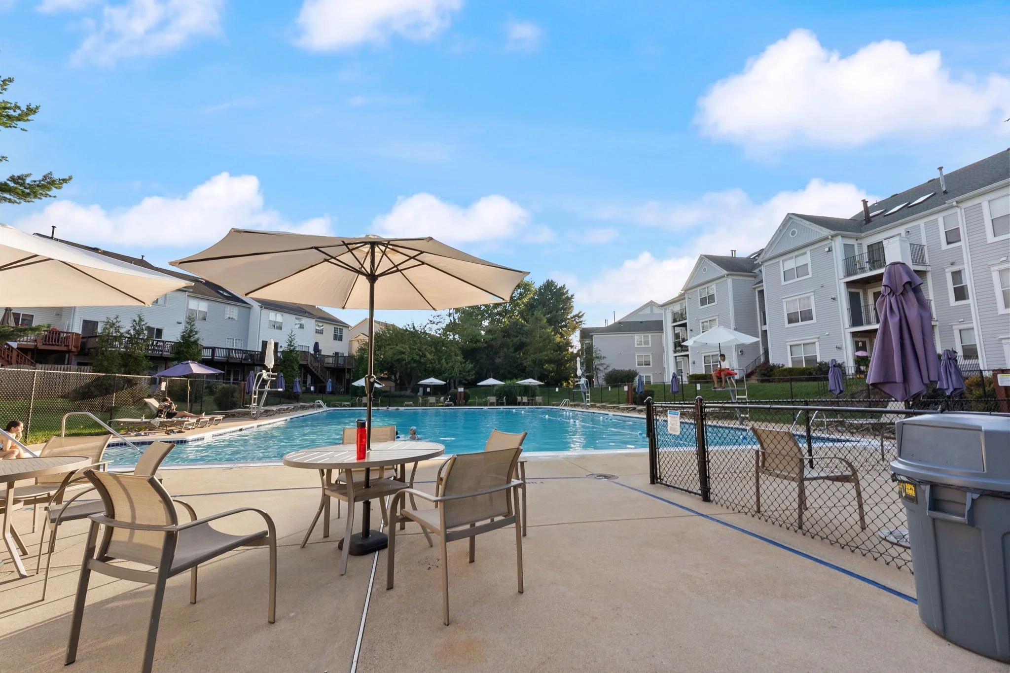 30-web-or-mls-15303 Diamond Cove Terrace 8-J, Rockville, MD 20850 (135).jpg