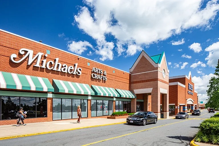 02_Bull_Run_Plaza_Michaels_Ross.jpg