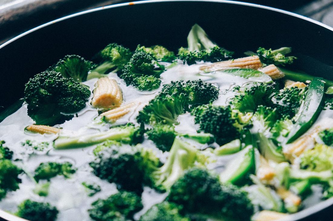 baby-corn-broccoli-cooking-53821_orig.jpg