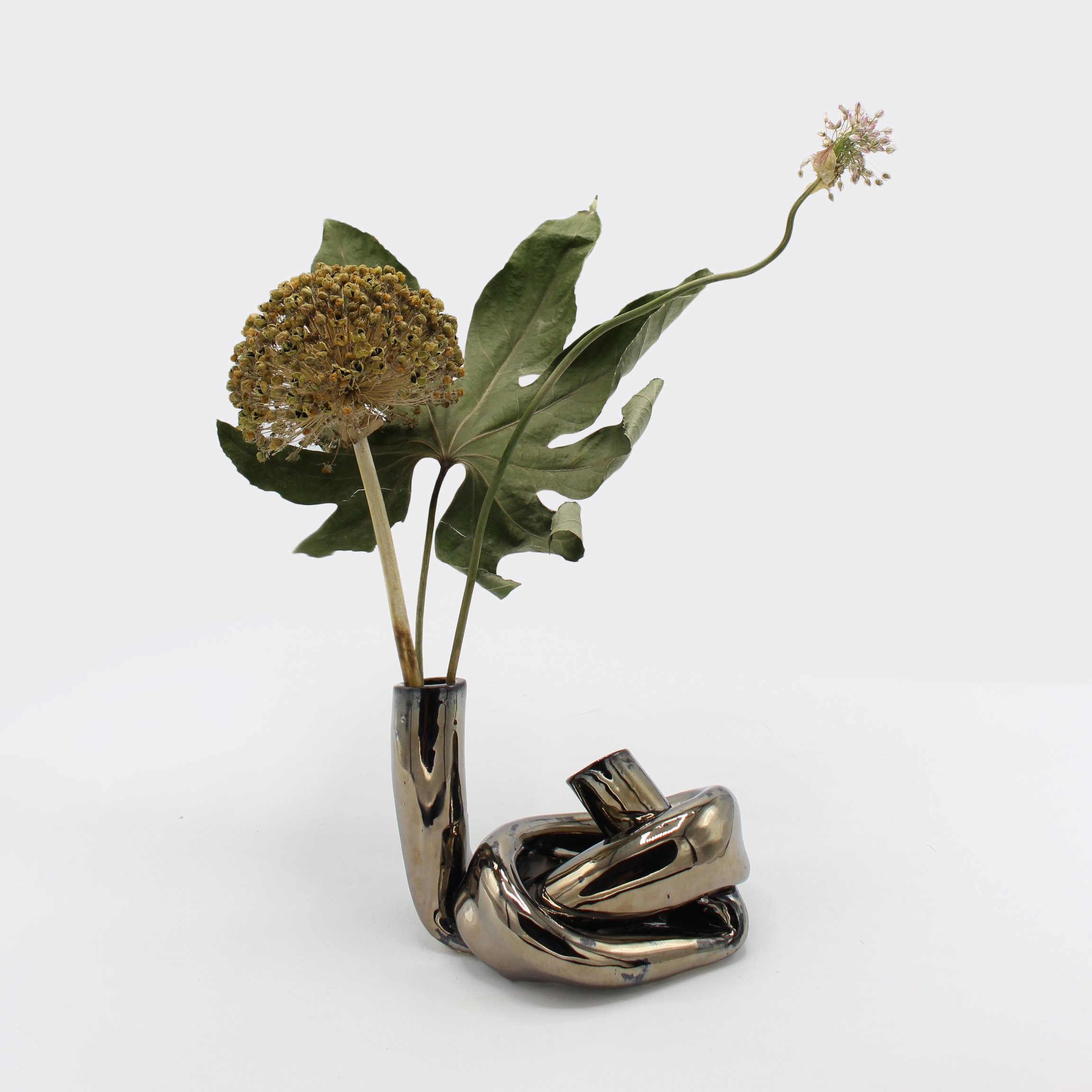 01_Palladium Twist Vase Small 1.jpg