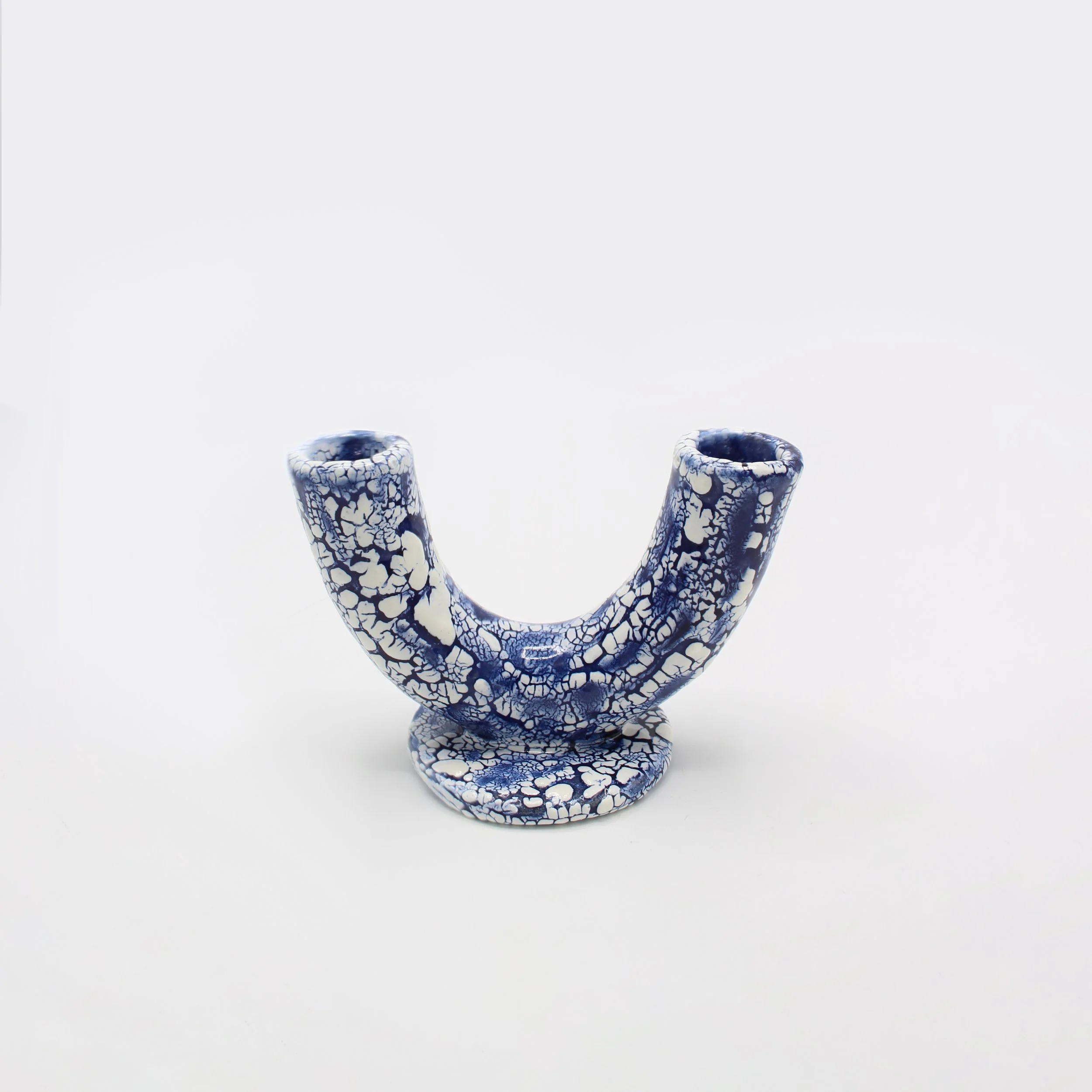 White Crawl on Blue Double TaperA.jpg