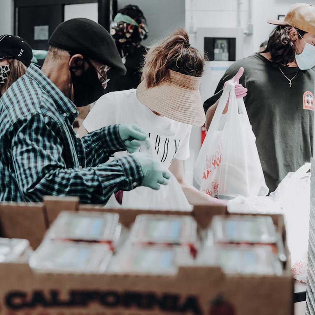  Ways to Recruit More Volunteers, For Less