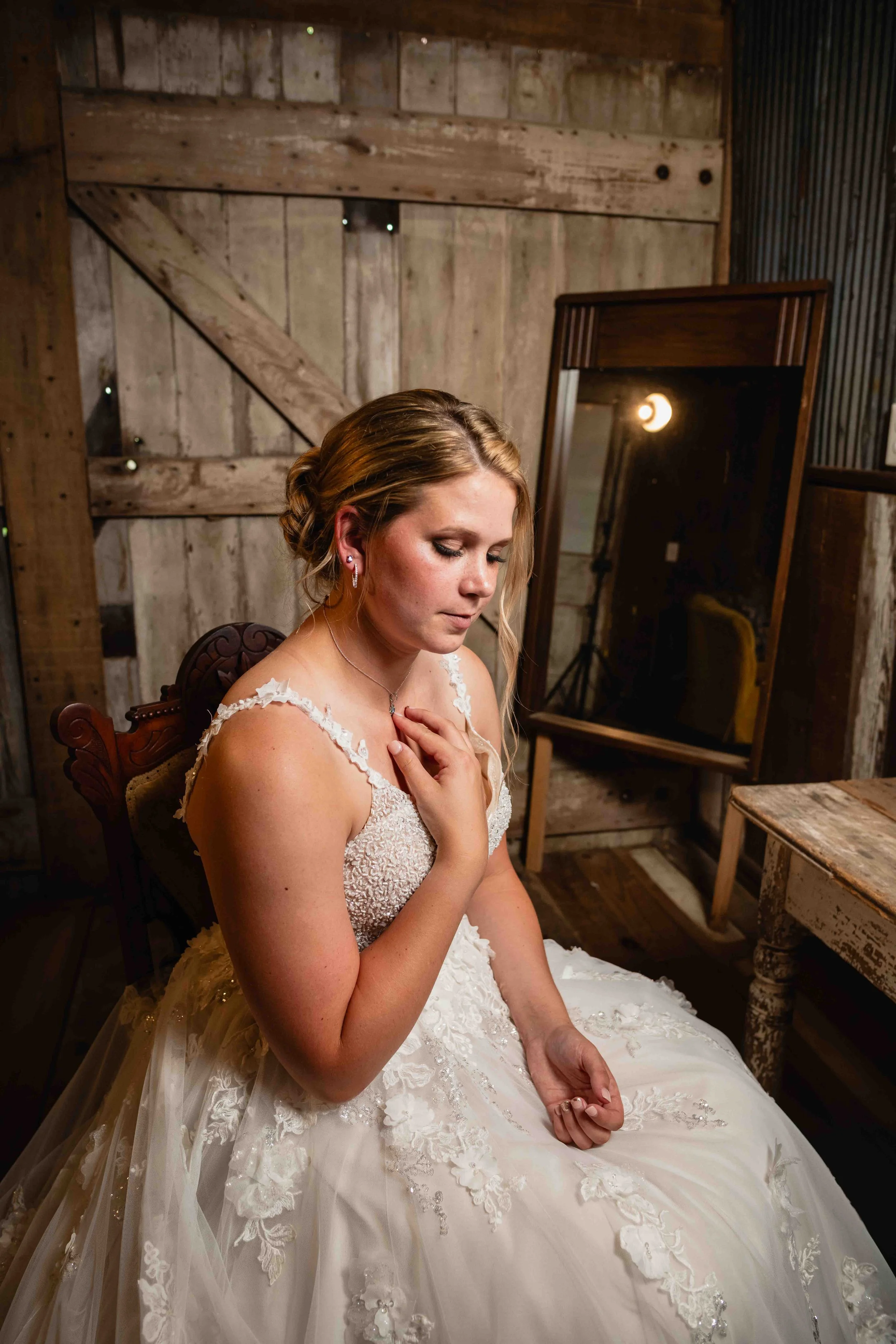 Barn-wedding-columbus-indiana-11.JPG