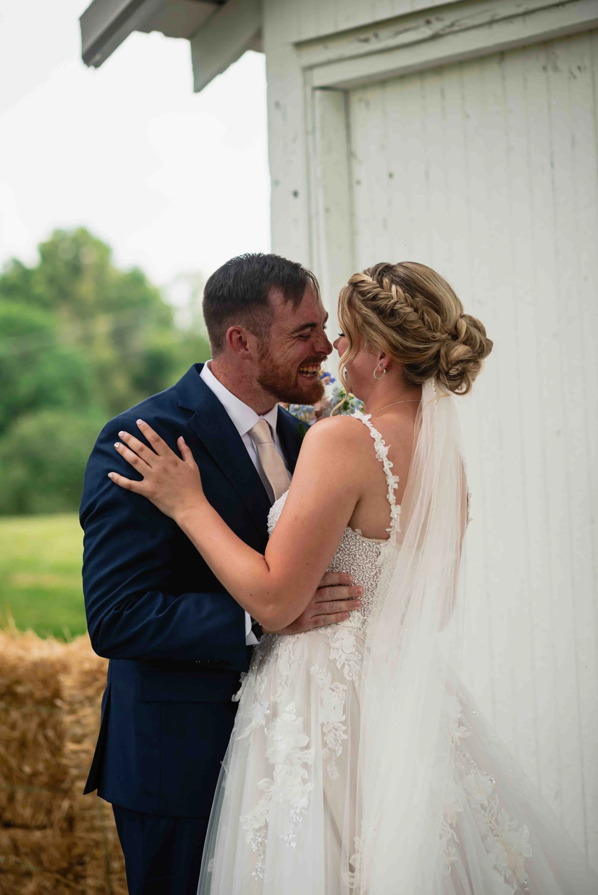 Barn-wedding-columbus-indiana-14.JPG