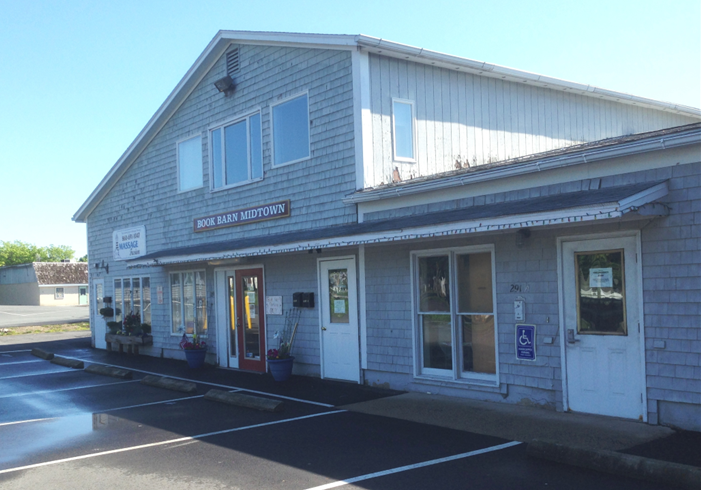 291 Main St., 2nd flr, Niantic, CT