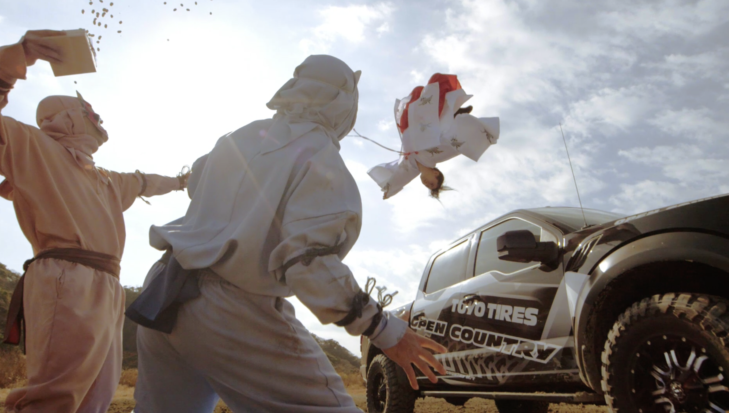 【CM】TOYO TIRES　WEB動画「鬼の逆襲」