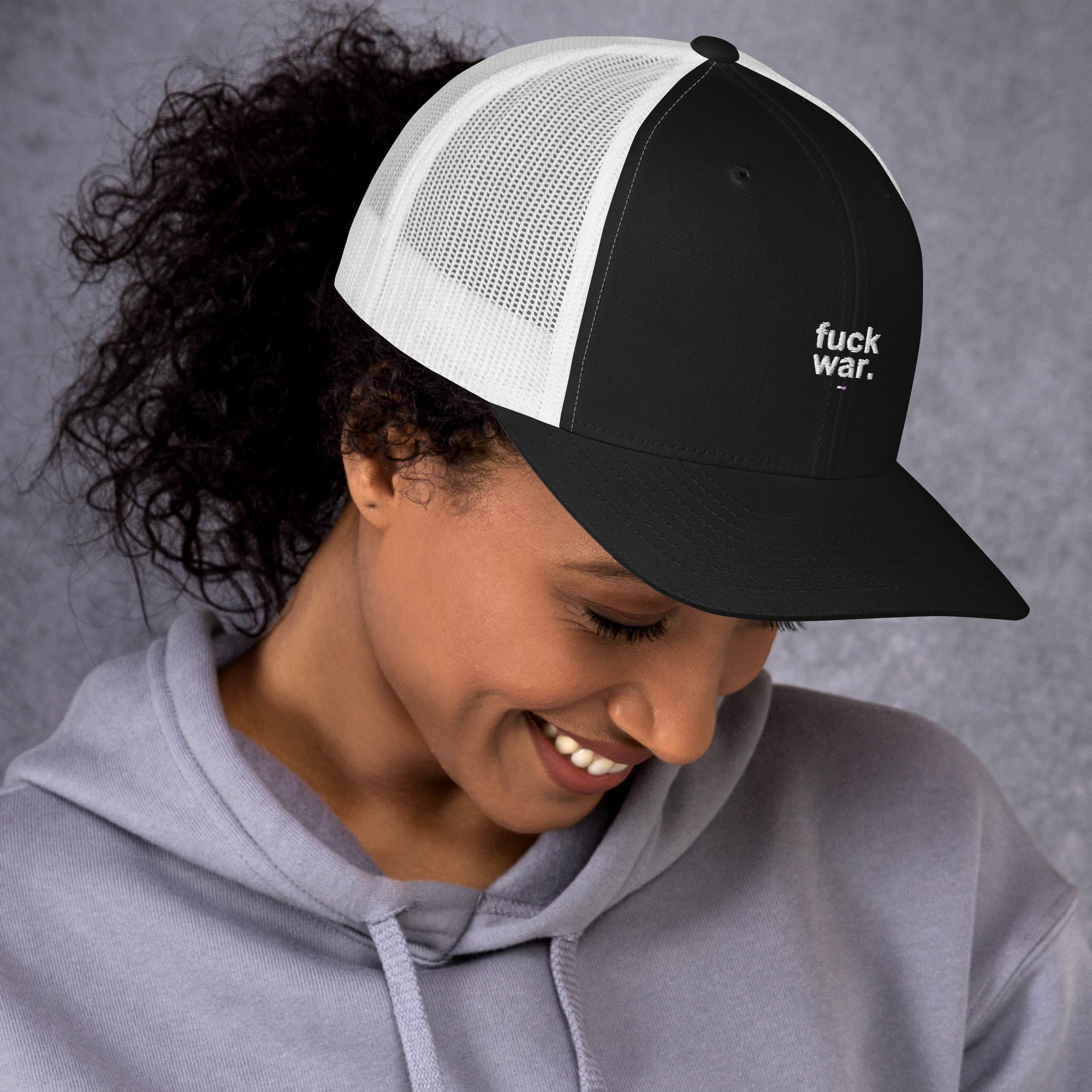retro-trucker-hat-black-white-right-65a5fd2dec863.png