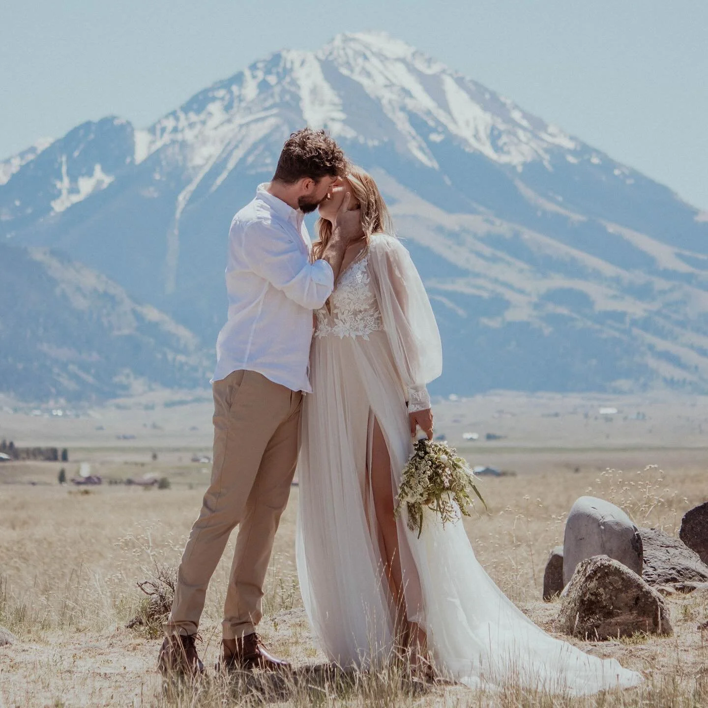 Say “I Do” in the heart of breathtaking Paradise Valley, Montana. From intimate elopements to unforgettable rehearsal dinners and customized large weddings, we bring authentic Montana charm to every celebration. Schedule a tour with us an