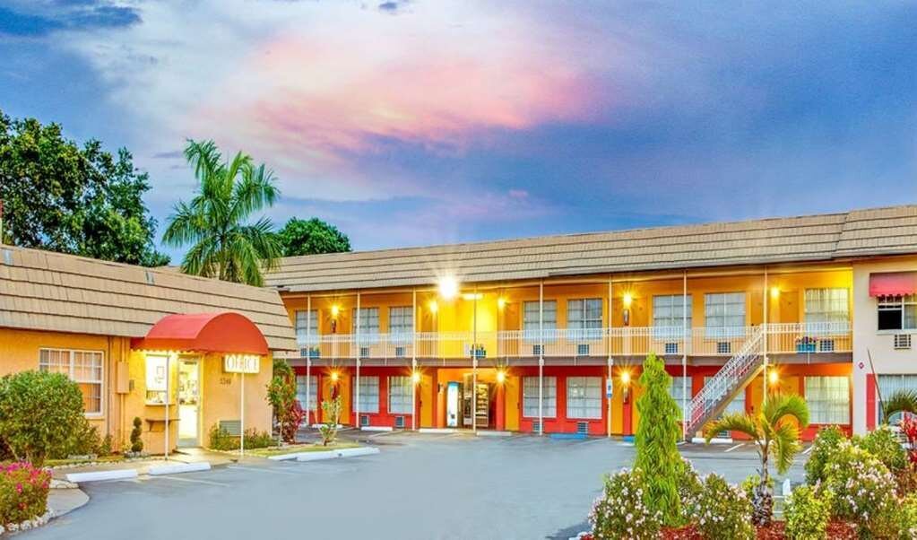 exterior.jpeg