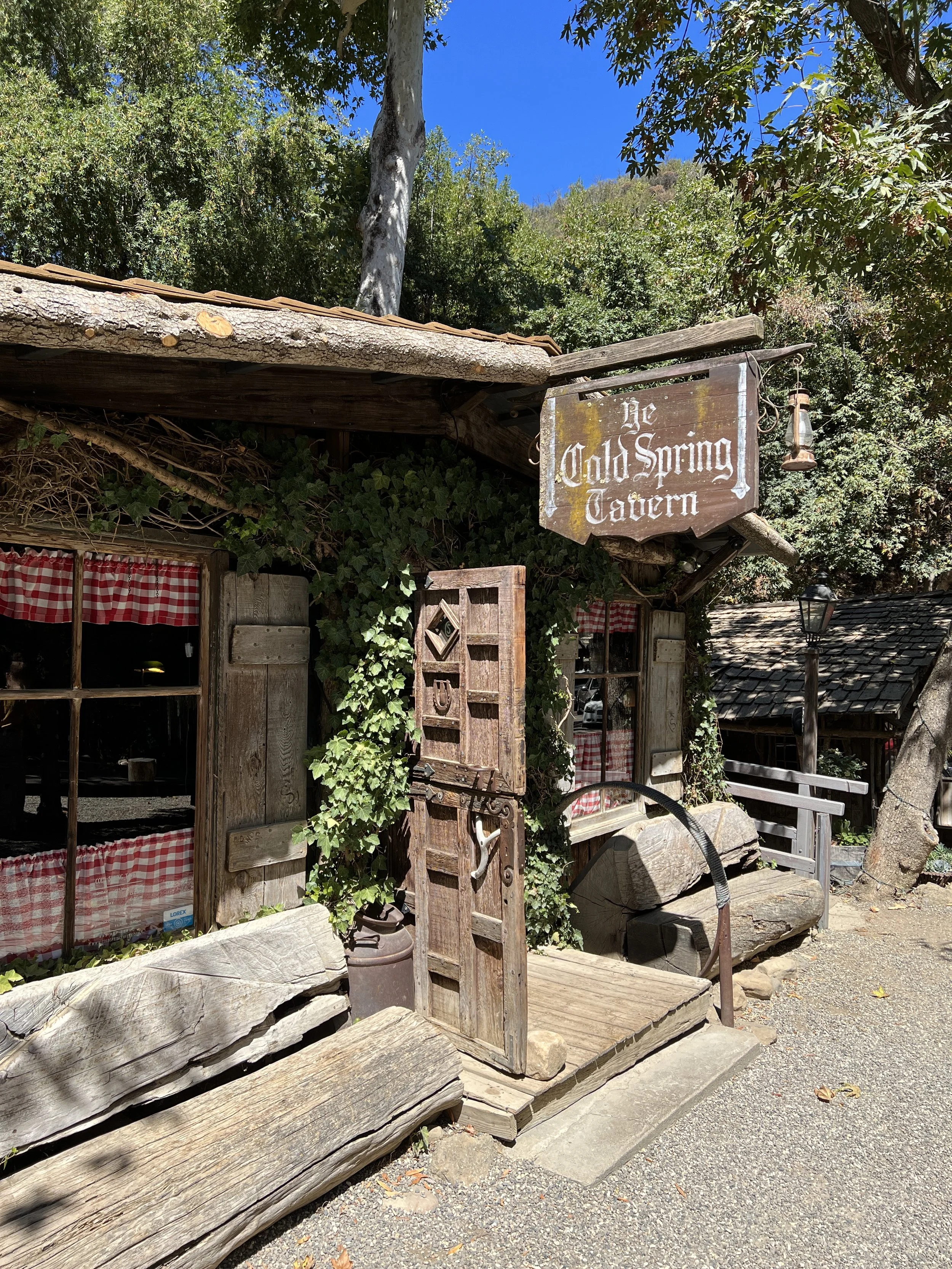 Cold Spring Tavern