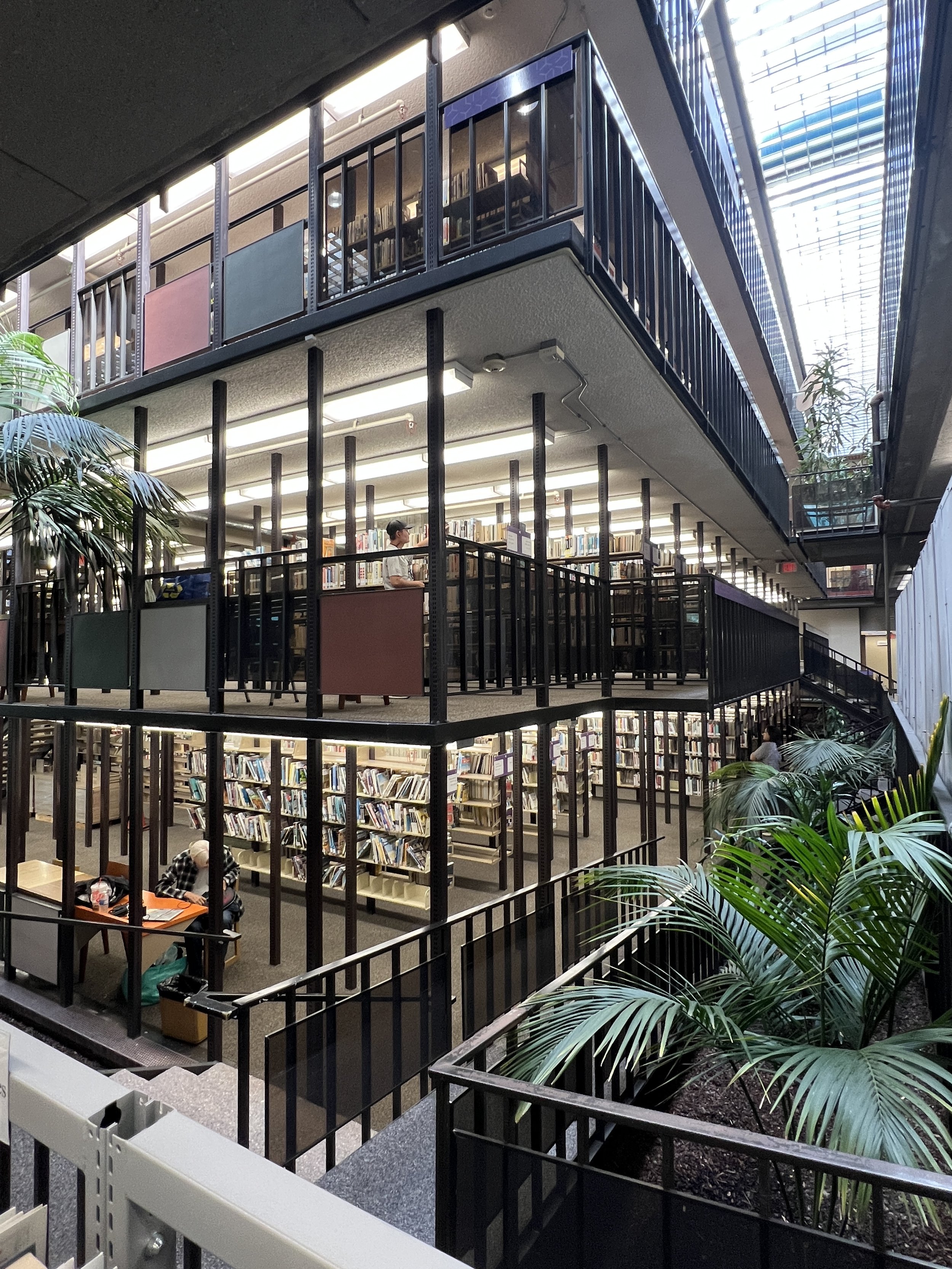 Huntington Beach Central Library